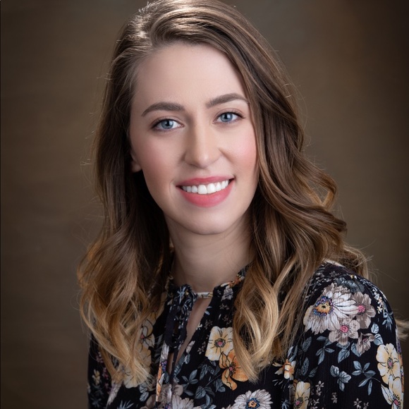 Meet your Posher, Rachel - Picture 5 of 7